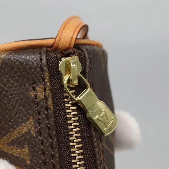 LOUIS VUITTON Monogram Papillon Pouch LV Auth BA5066 - Picture 13 of 16